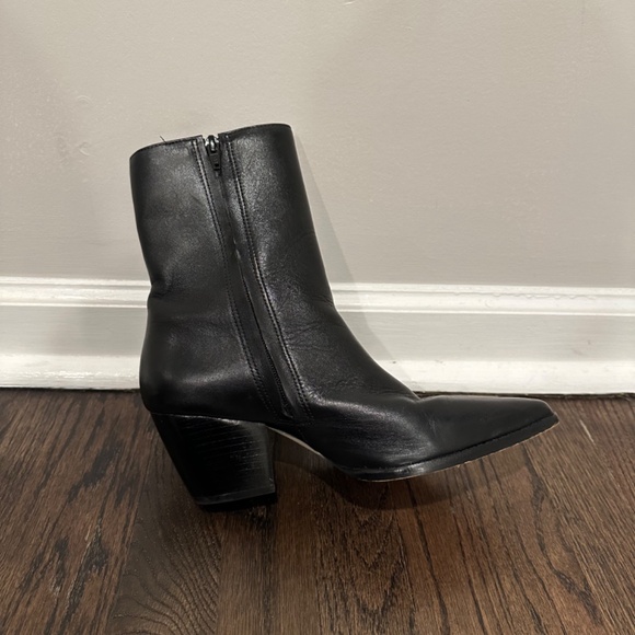 Caty Smooth Leather Black (Wide) by Matisse - Picture 10 of 10